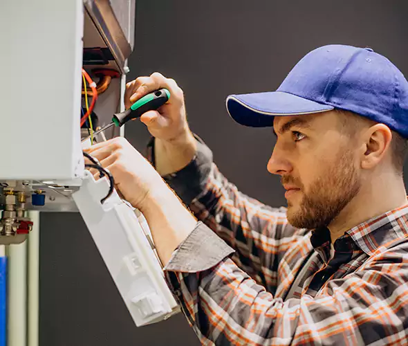 Expert Plumber for Water Heater Maintenance in Strongsville, OH: Schedule Affordable Services Today