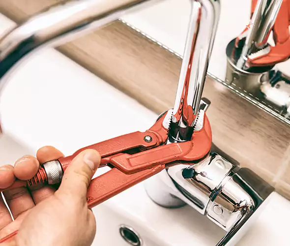 Expert Leak Repair Plumber in Strongsville, OH