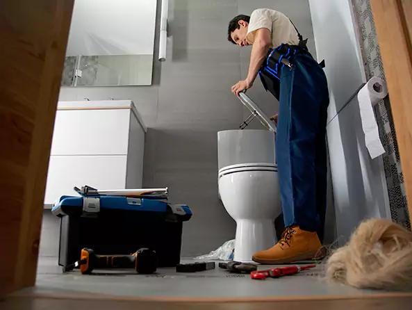 Why Choose Strongsville Plumbers for Emergency Plumber in Strongsville, OH?
