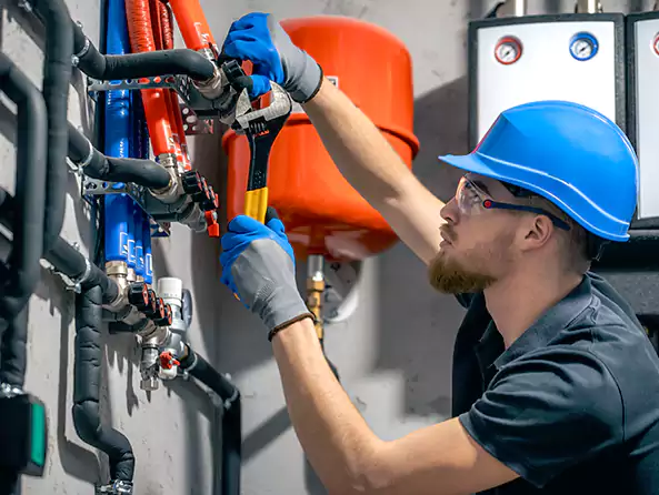 Why Choose Strongsville Plumbers for Gas Water Heater Installation in Strongsville, OH