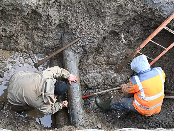 Why Choose Strongsville Plumbers for Underground Pipe Repair in Strongsville?